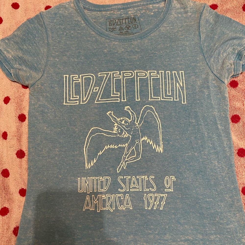 Led Zeppelin T-shirt